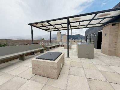 Apartamento de 2 alcobas en venta en Santa Barbara, Bogotá, 70 m² · foto 15 de 19