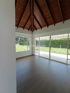 Casa de 3 alcobas en venta en Quintas De Serrezuela, Mosquera, 300 m² · foto 10 de 15