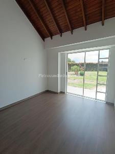 Casa de 3 alcobas en venta en Quintas De Serrezuela, Mosquera, 300 m² · foto 8 de 15