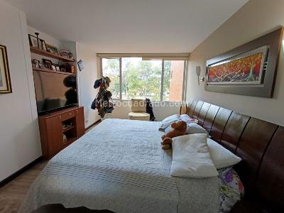Apartamento de 3 alcobas en venta en Nueva Autopista Los Cedros, Bogotá, 125 m² · foto 13 de 20