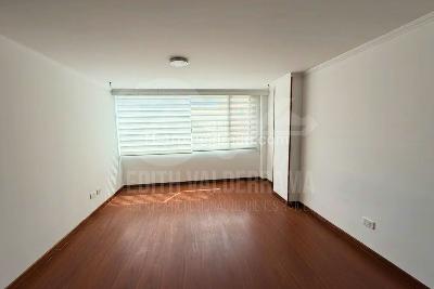 Apartamento de 4 alcobas en venta en Cedritos, Bogotá, 143 m² · foto 13 de 20