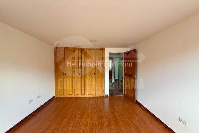 Apartamento de 4 alcobas en venta en Cedritos, Bogotá, 143 m² · foto 17 de 20
