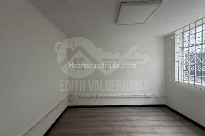 Casa de 5 alcobas en venta en Alcazares Norte, Bogotá, 260 m² · foto 5 de 20