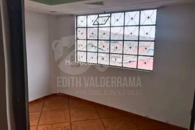 Casa de 5 alcobas en venta en El Tesoro, Bogotá, 212 m² · foto 5 de 10