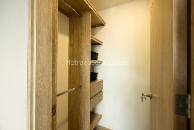 Apartamento en venta en La Cuenca, Envigado · foto 14 de 17