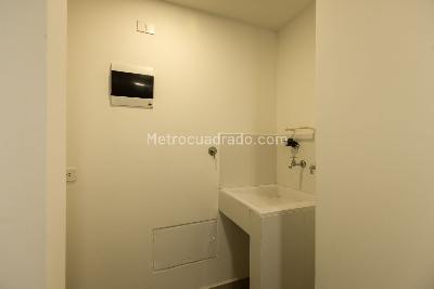Apartamento en venta en La Cuenca, Envigado · foto 8 de 17