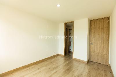 Apartamento en venta en La Cuenca, Envigado · foto 10 de 12