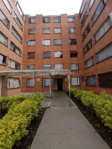 Apartamento de 2 alcobas en venta en Granjas Del Dorado, Bogotá, 44 m² · foto 14 de 15