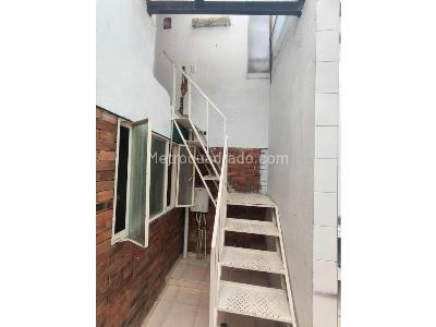 Casa de 5 alcobas en venta en Las Flores, Bogotá, 120 m² · foto 3 de 20