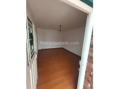 Casa de 5 alcobas en venta en Las Flores, Bogotá, 120 m² · foto 4 de 20