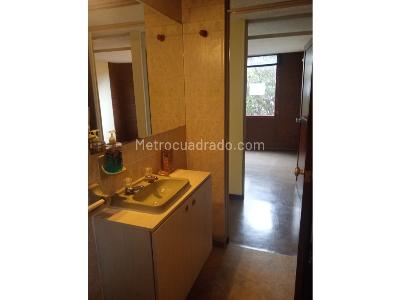 Apartamento de 3 alcobas en venta en La Asuncion, Bogotá, 57 m² · foto 4 de 20