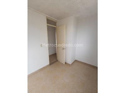 Apartamento de 3 alcobas en venta en Lombardia, Bogotá, 63 m² · foto 12 de 20