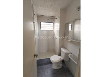 Apartamento de 3 alcobas en venta en Lombardia, Bogotá, 63 m² · foto 15 de 20