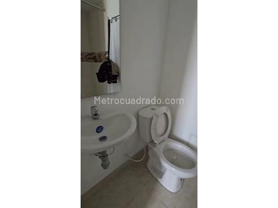 Apartamento de 3 alcobas en venta en Parque Campestre, Soacha, 48 m² · foto 10 de 14