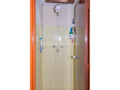 Casa de 5 alcobas en venta en Santa Barbara, Bogotá, 250 m² · foto 14 de 17