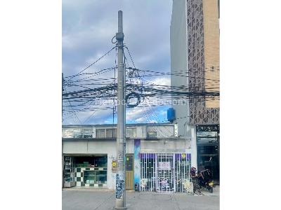 Casa de 3 alcobas en venta en Modelia, Bogotá, 258 m² · foto 3 de 6