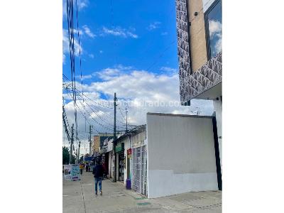 Casa de 3 alcobas en venta en Modelia, Bogotá, 258 m² · foto 6 de 6