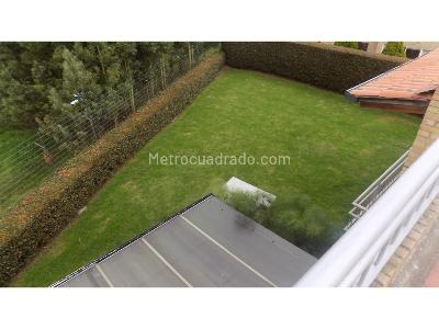 Casa de 3 alcobas en venta en Guaymaral, Bogotá, 1179 m² · foto 16 de 20