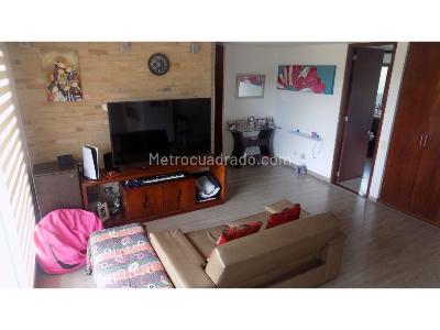 Casa de 3 alcobas en venta en Guaymaral, Bogotá, 1179 m² · foto 18 de 20