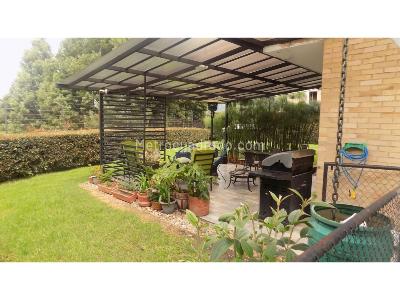 Casa de 3 alcobas en venta en Guaymaral, Bogotá, 1179 m² · foto 4 de 20