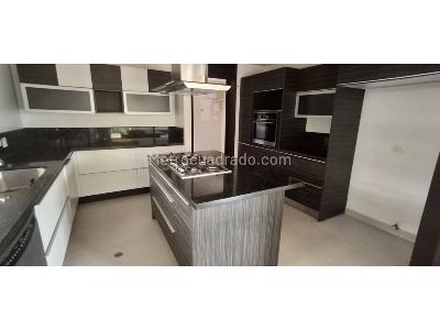 Casa de 4 alcobas en venta en El Carreton Cajica, Cajicá, 312 m² · foto 2 de 20