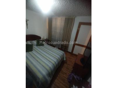 Casa de 5 alcobas en venta en La Europa, Bogotá, 332 m² · foto 16 de 20