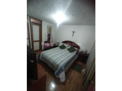 Casa de 5 alcobas en venta en La Europa, Bogotá, 332 m² · foto 19 de 20
