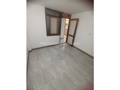 Casa de 5 alcobas en venta en La Europa, Bogotá, 332 m² · foto 6 de 20