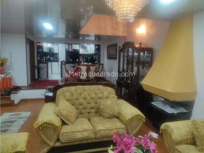 Casa de 5 alcobas en venta en Modelia, Bogotá, 347 m² · foto 16 de 20