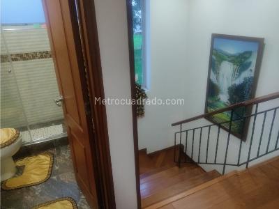 Casa de 5 alcobas en venta en Modelia, Bogotá, 347 m² · foto 19 de 20