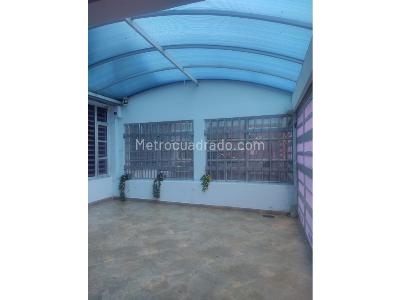Casa de 5 alcobas en venta en Modelia, Bogotá, 347 m² · foto 7 de 20