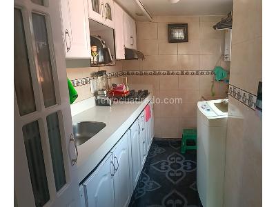 Apartamento de 3 alcobas en venta en La Fraguita, Bogotá, 47 m² · foto 3 de 18