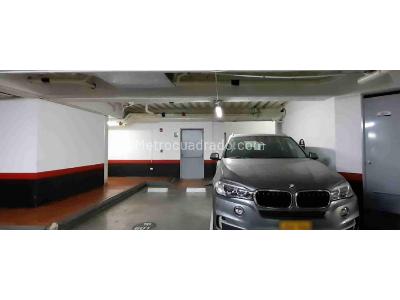 Apartamento de 3 alcobas en venta en Los Rosales, Bogotá, 300 m² · foto 7 de 20