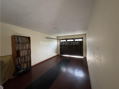 Casa de 4 alcobas en venta en Laureles, Medellín, 145 m² · foto 15 de 15