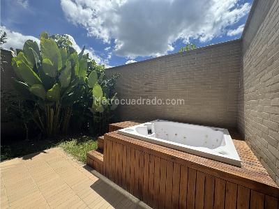 Casa de 3 alcobas en venta en San Antonio De Pereira, Rionegro, 195 m² · foto 13 de 20