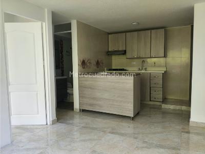 Apartamento en venta en Simon Bolivar, Itagüí · foto 2 de 17