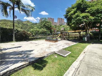 Apartamento en venta en Simon Bolivar, Itagüí · foto 16 de 17