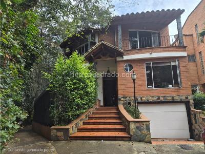Casa de 4 alcobas en venta en Loma De San Jose, Sabaneta, 420 m² · foto 2 de 20