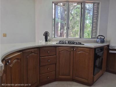 Casa de 4 alcobas en venta en Loma De San Jose, Sabaneta, 420 m² · foto 6 de 20