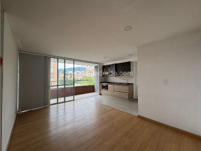Apartamento de 3 alcobas en venta en Asdesillas, Sabaneta, 76 m² · foto 6 de 20