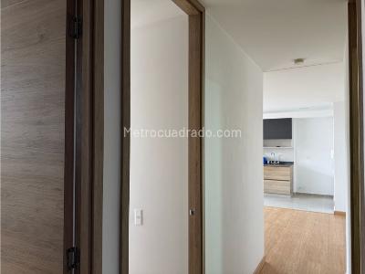 Apartamento de 3 alcobas en venta en Asdesillas, Sabaneta, 76 m² · foto 8 de 20
