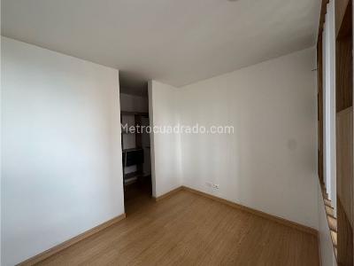Apartamento de 3 alcobas en venta en Asdesillas, Sabaneta, 76 m² · foto 10 de 20