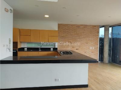 Casa de 4 alcobas en venta en Loma El Atravesado, Envigado, 331 m² · foto 6 de 20