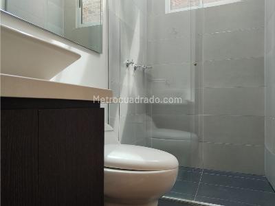Casa de 4 alcobas en venta en Loma El Atravesado, Envigado, 331 m² · foto 14 de 20