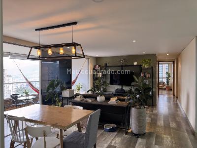 Apartamento de 2 alcobas en venta en Los Balsos, Medellín, 124 m² · foto 2 de 20