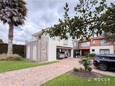 Casa de 5 alcobas en venta en San Jacinto, Chía, 546 m² · foto 3 de 20