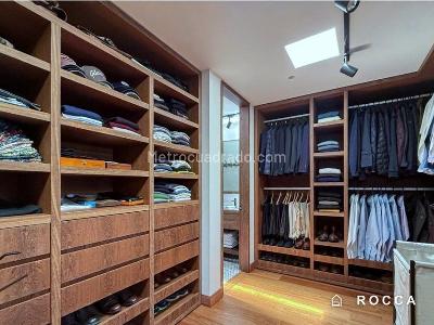 Apartamento de 2 alcobas en venta en Chicó Reservado, Bogotá, 285 m² · foto 15 de 20