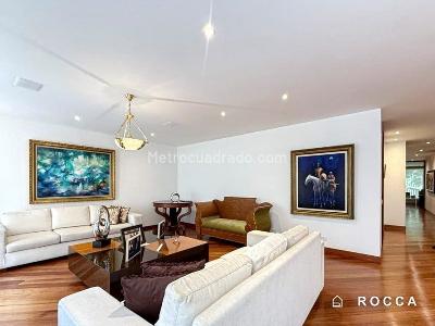 Apartamento en venta en El Refugio, Bogotá · foto 4 de 13