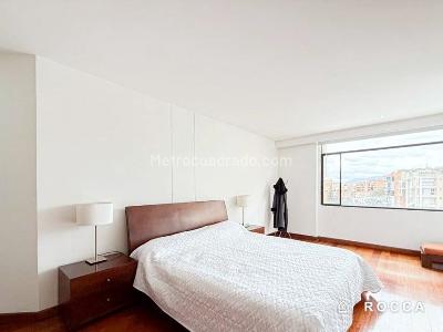 Apartamento de 5 alcobas en arriendo en San Patricio, Bogotá, 430 m² · foto 13 de 15