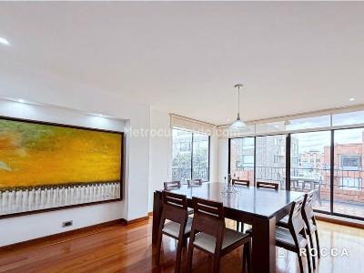 Apartamento de 5 alcobas en arriendo en San Patricio, Bogotá, 430 m² · foto 6 de 15